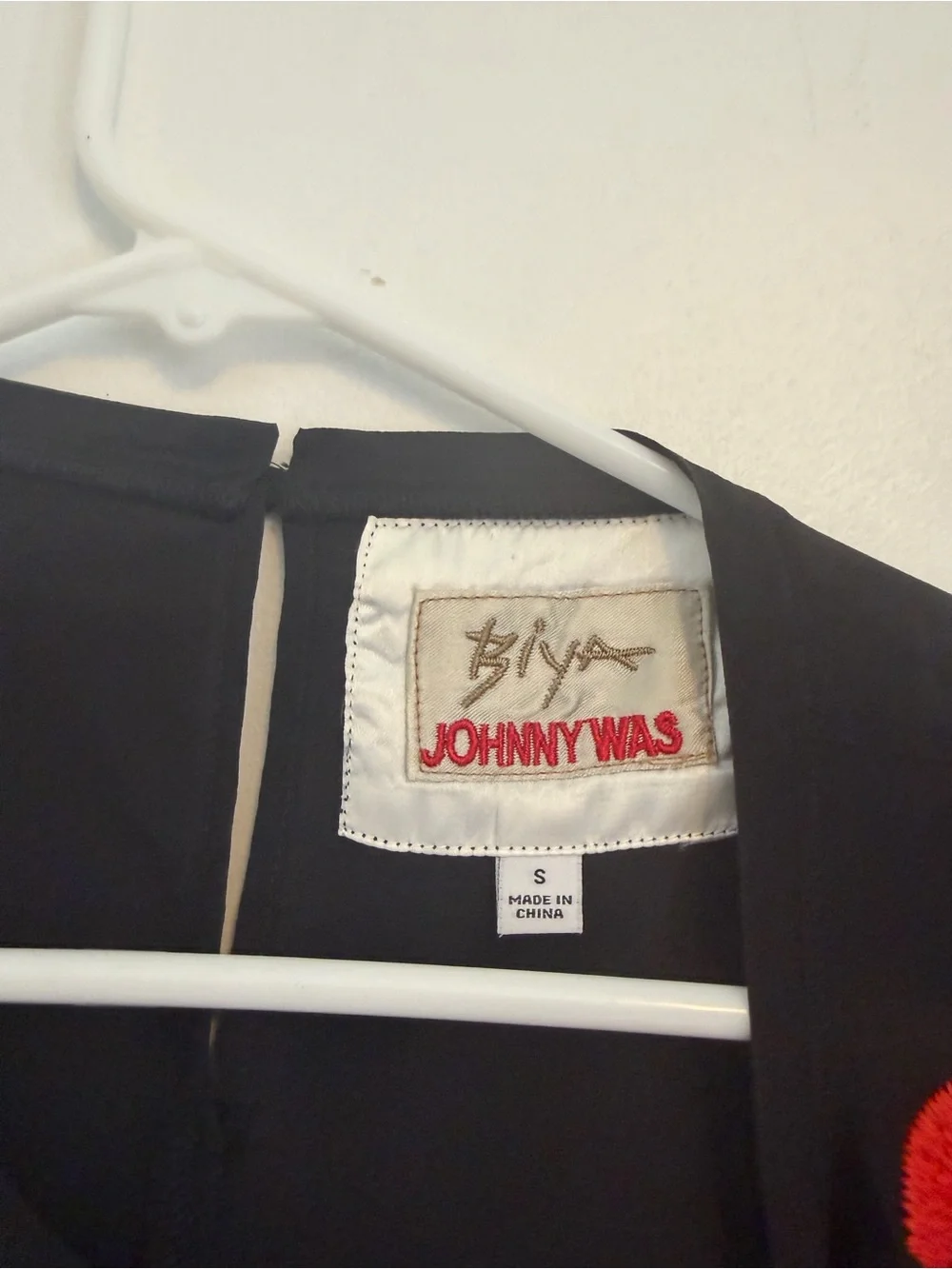 Biya by Johnny Was 100% Silk Embroidered Top Size Small